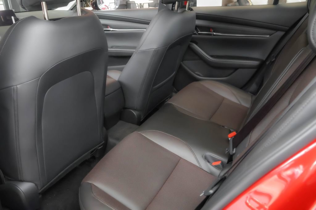 New 2026 MAZDA MAZDA3 2.5 Turbo Sedan w/Premium Plus image 17