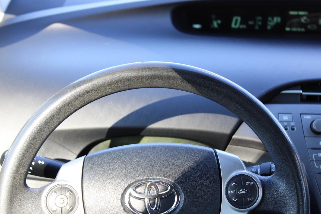 Used 2012 Toyota Prius Two image 8