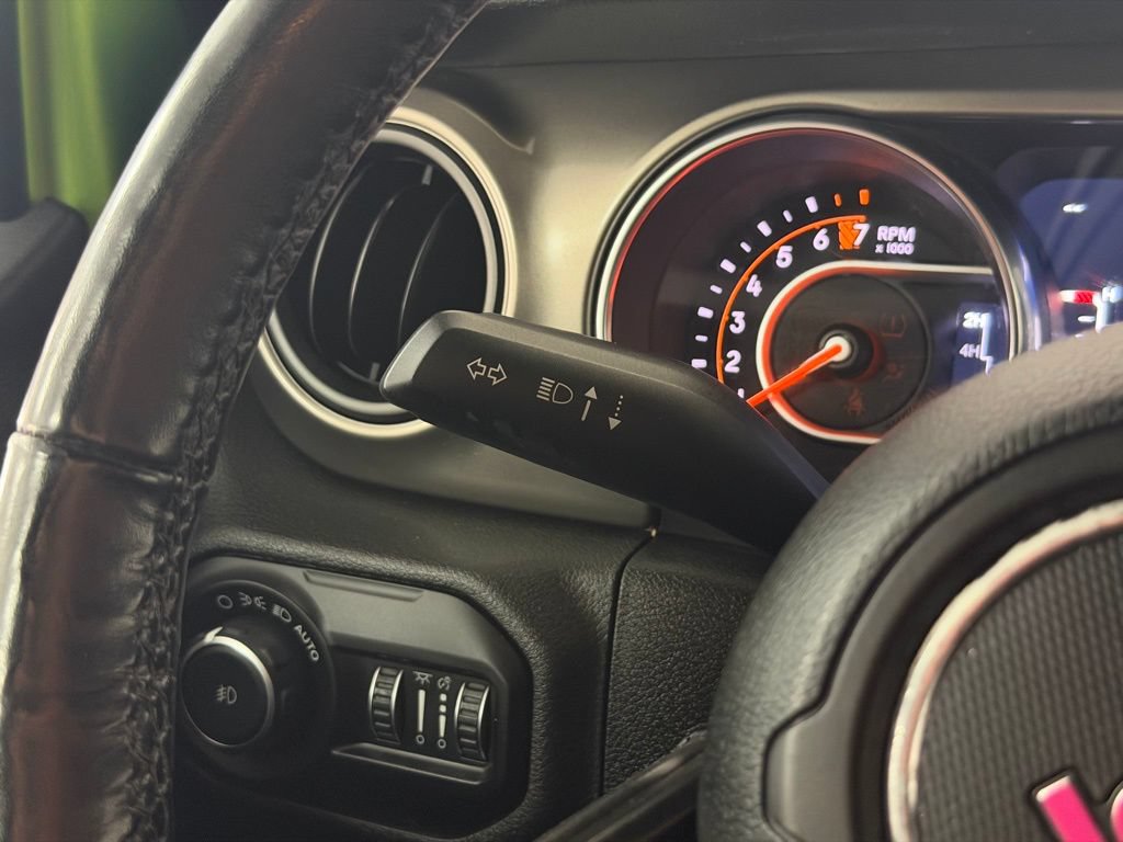 Used 2018 Jeep Wrangler Unlimited Sport S AWD/4WD image 14