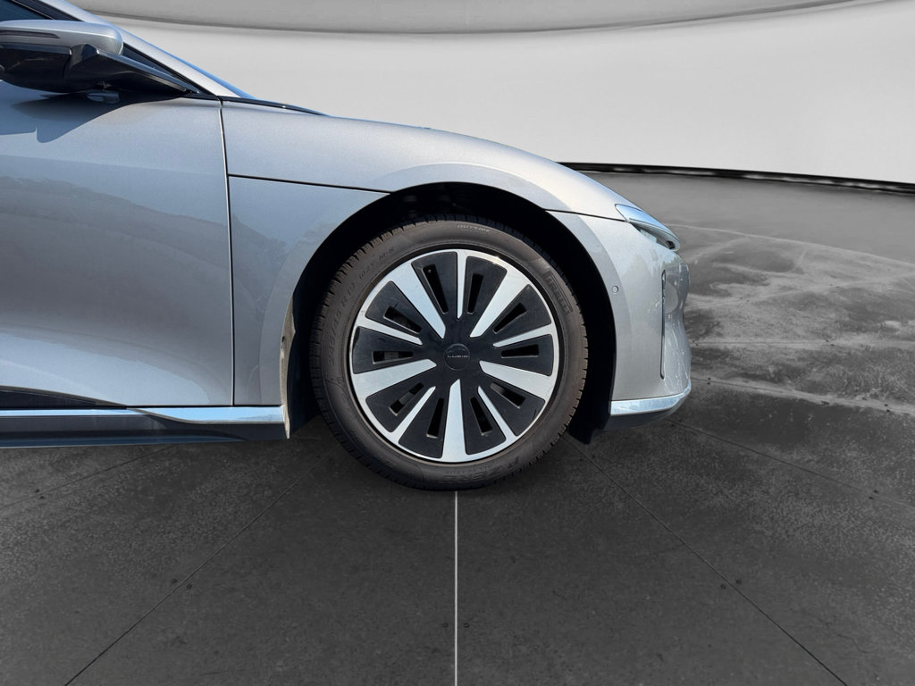 Used 2024 Lucid Air Touring AWD/4WD image 23