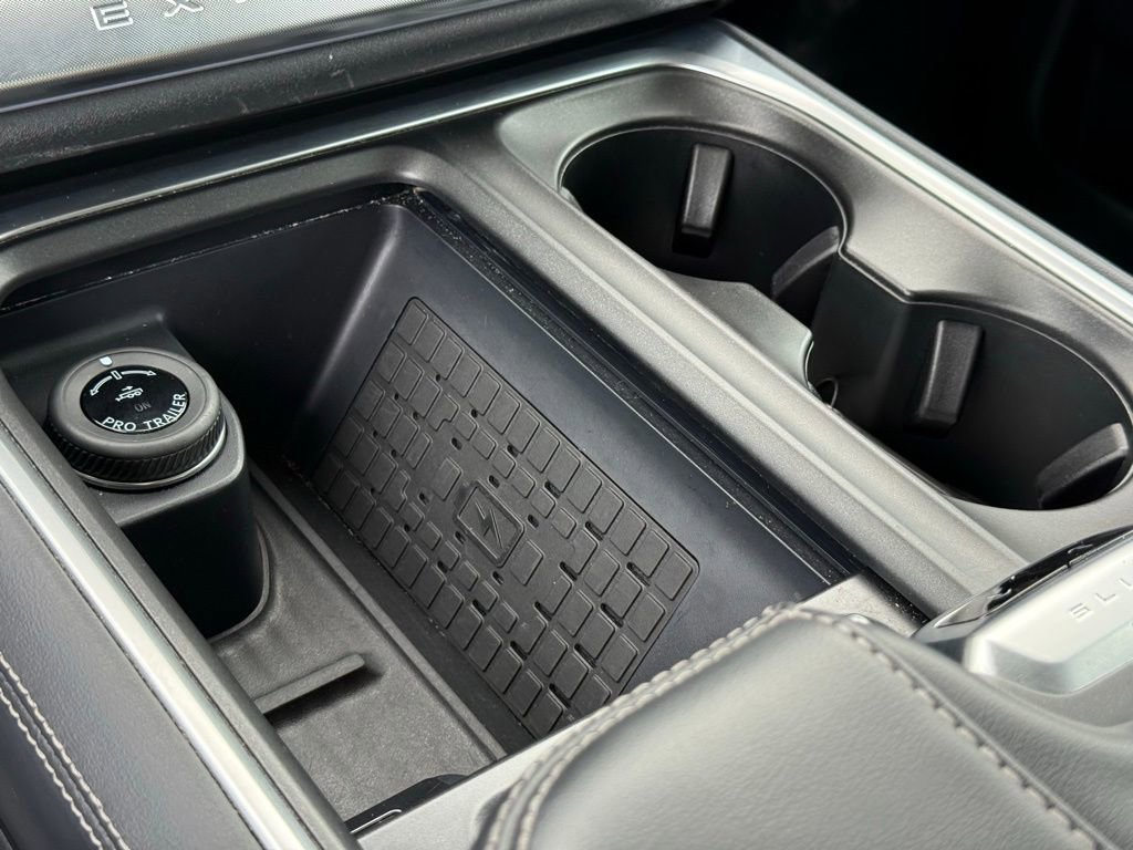 Certified 2025 Ford Expedition Platinum AWD/4WD image 13