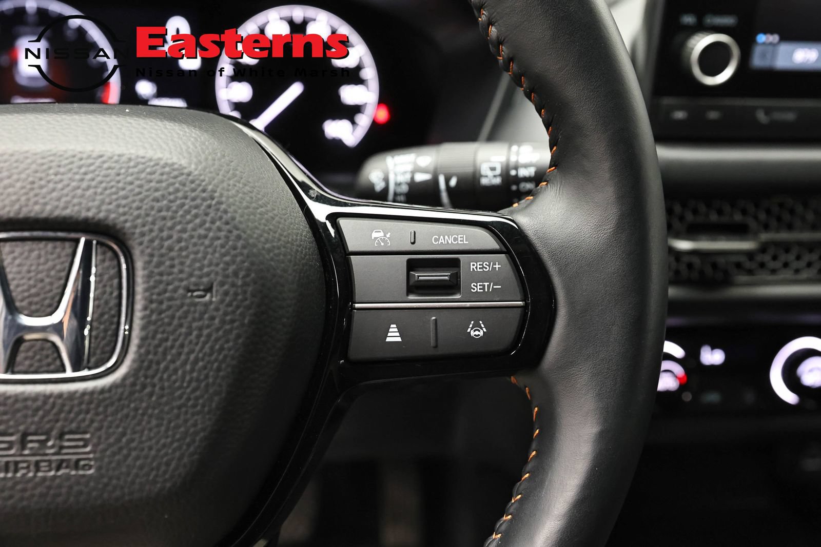 Used 2025 Honda HR-V Sport image 15