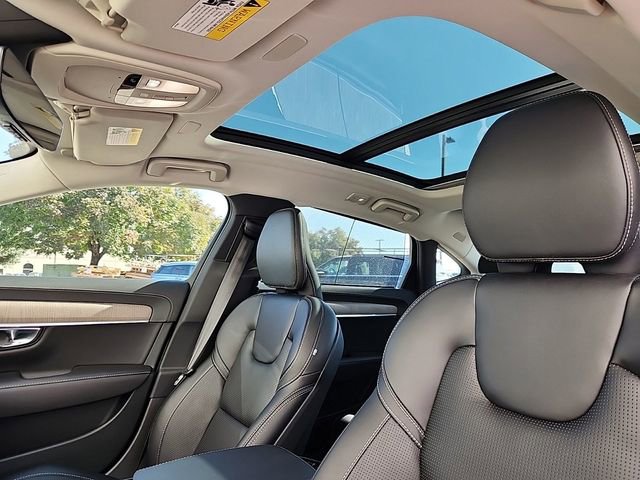 New 2024 Volvo S90 T8 Ultimate image 24