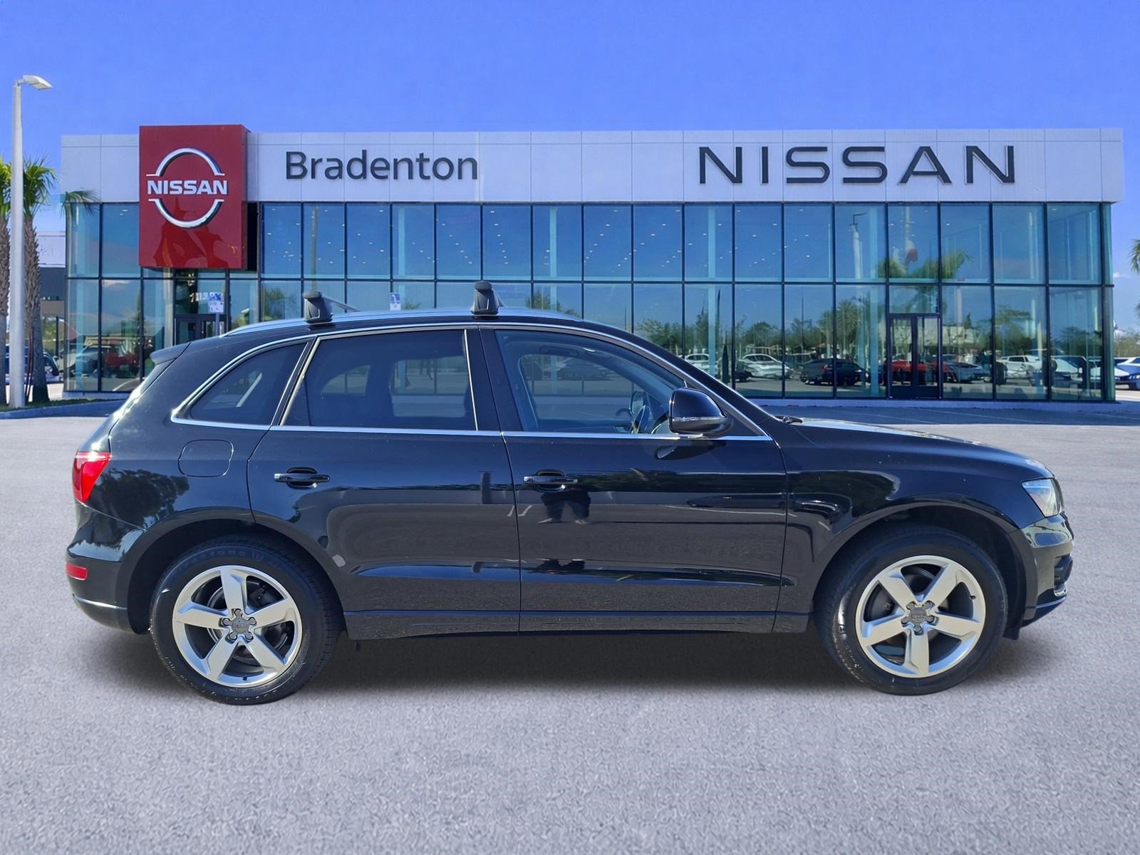 Used 2010 Audi Q5 3.2 Premium AWD/4WD image 4