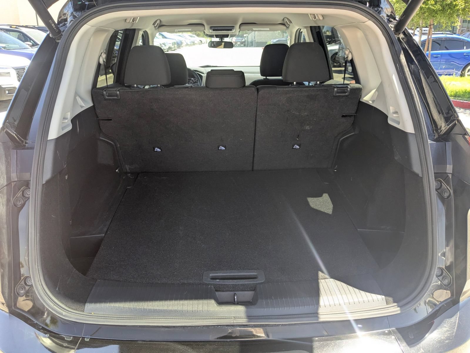 Used 2024 Nissan Rogue SV FWD image 22