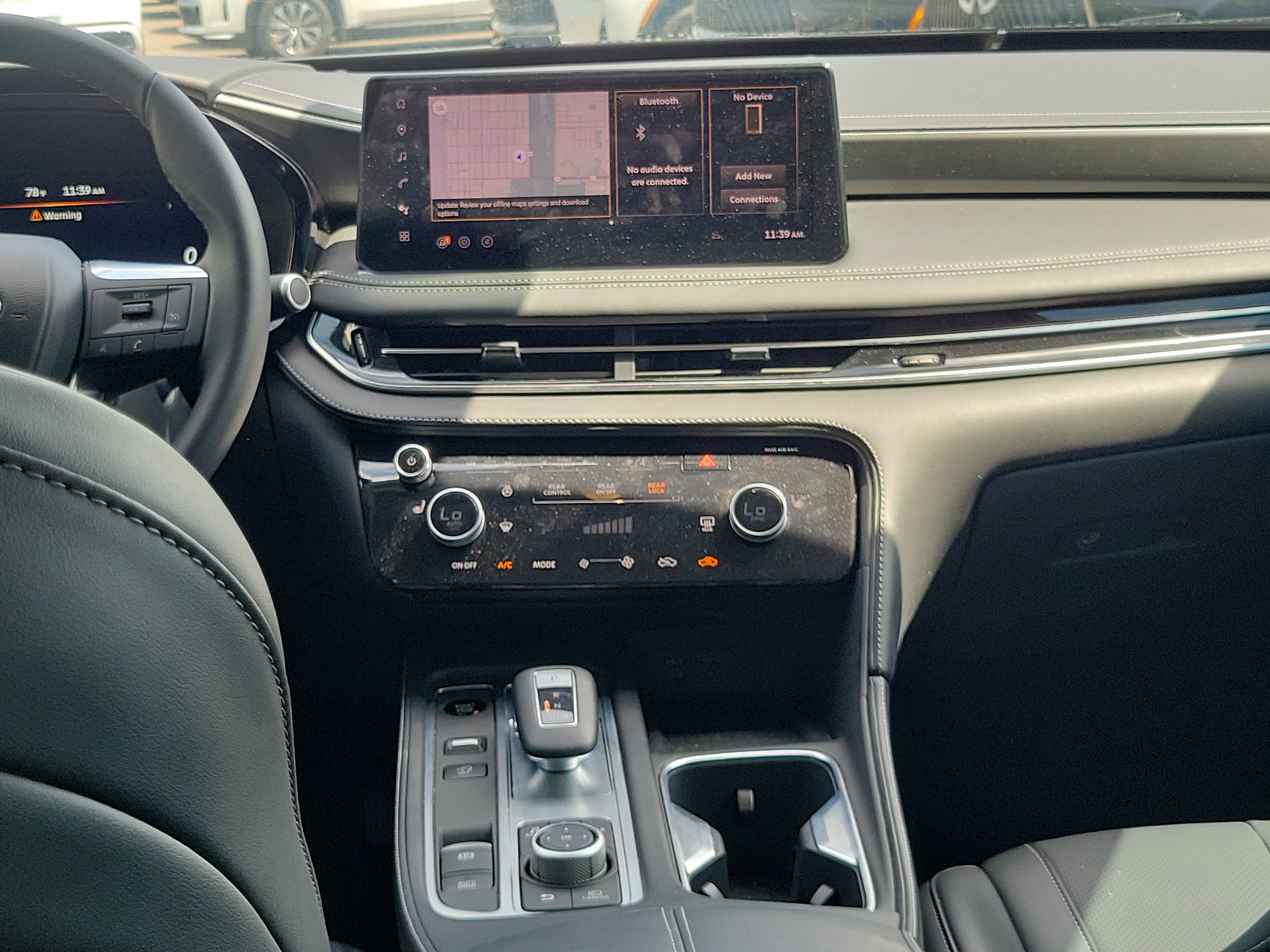 Used 2026 INFINITI QX60 Pure w/ Cargo Package image 9