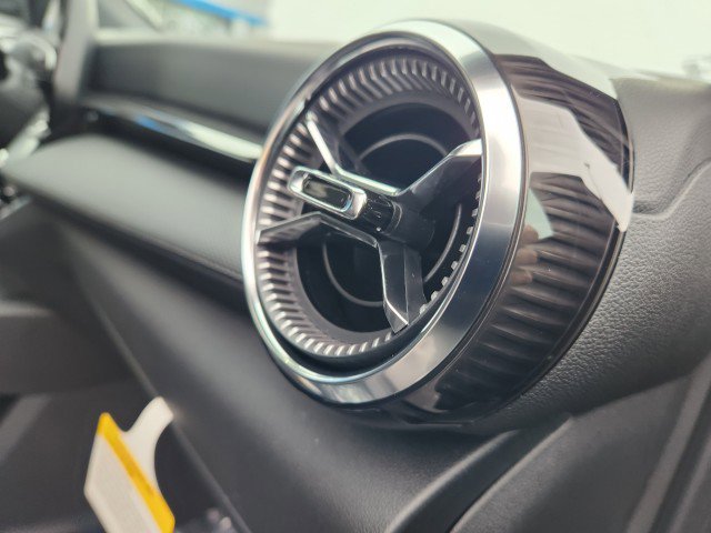 New 2026 Chevrolet Equinox LT w/ Convenience Package II image 13