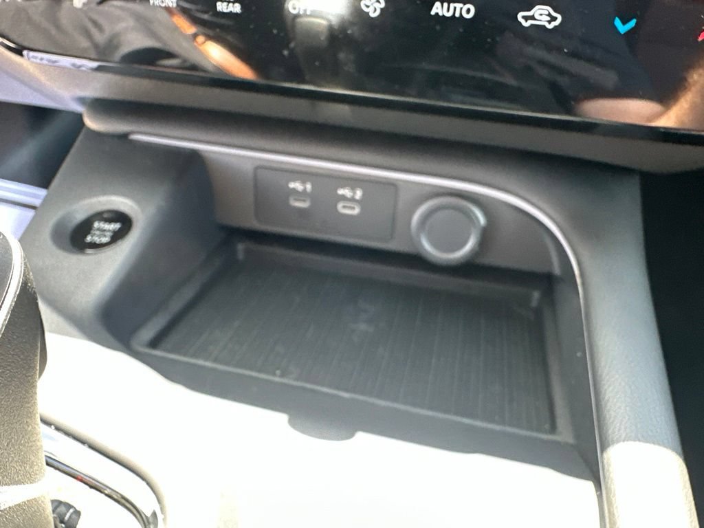 Used 2026 Nissan Sentra SR w/ SR All Weather Package FWD image 24