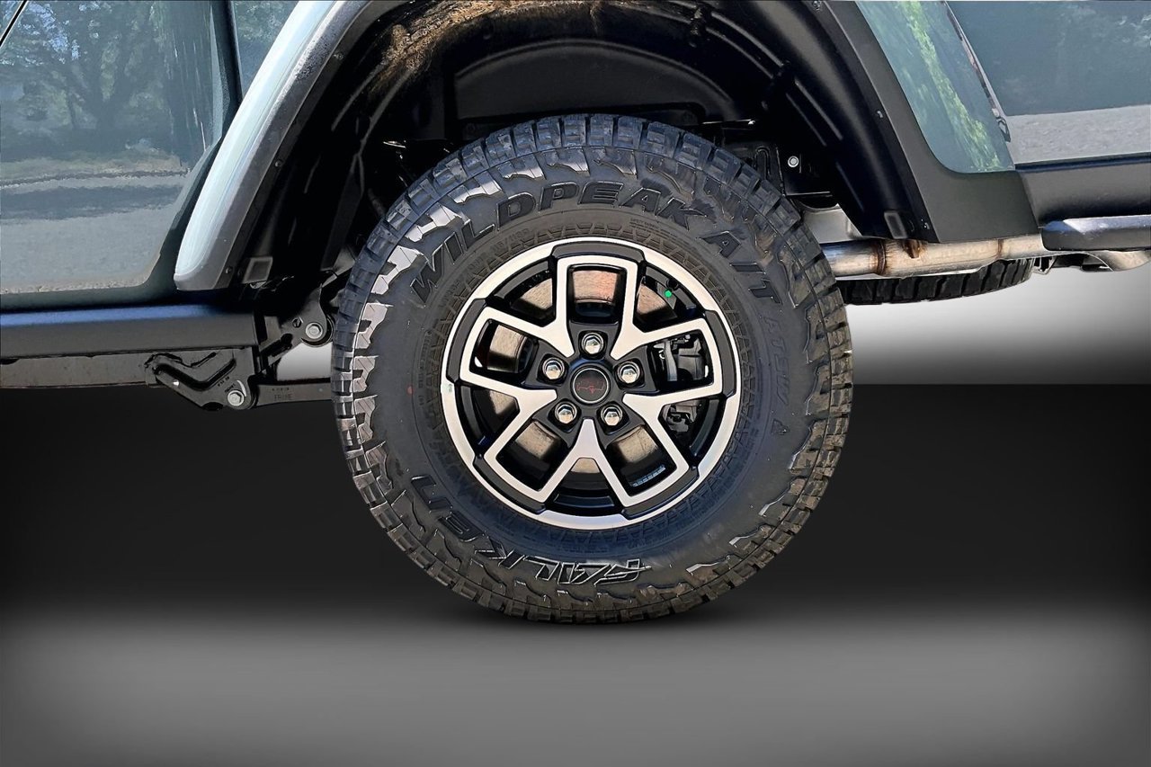 New 2026 Jeep Gladiator Rubicon AWD/4WD image 32