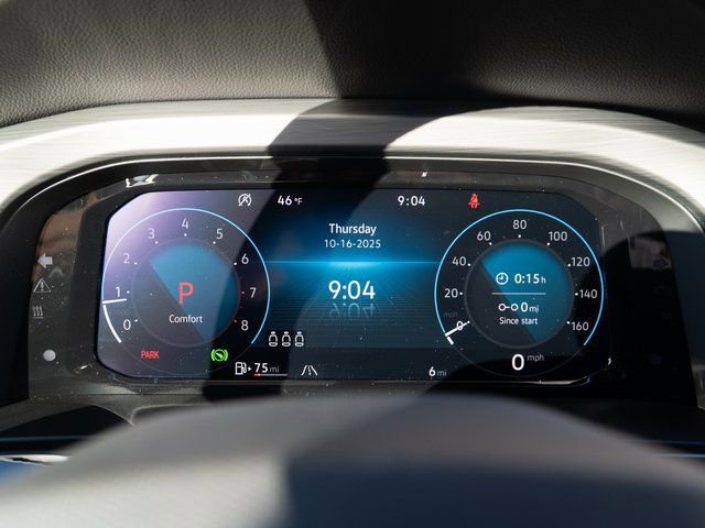 New 2026 Volkswagen Atlas Cross Sport SE image 11