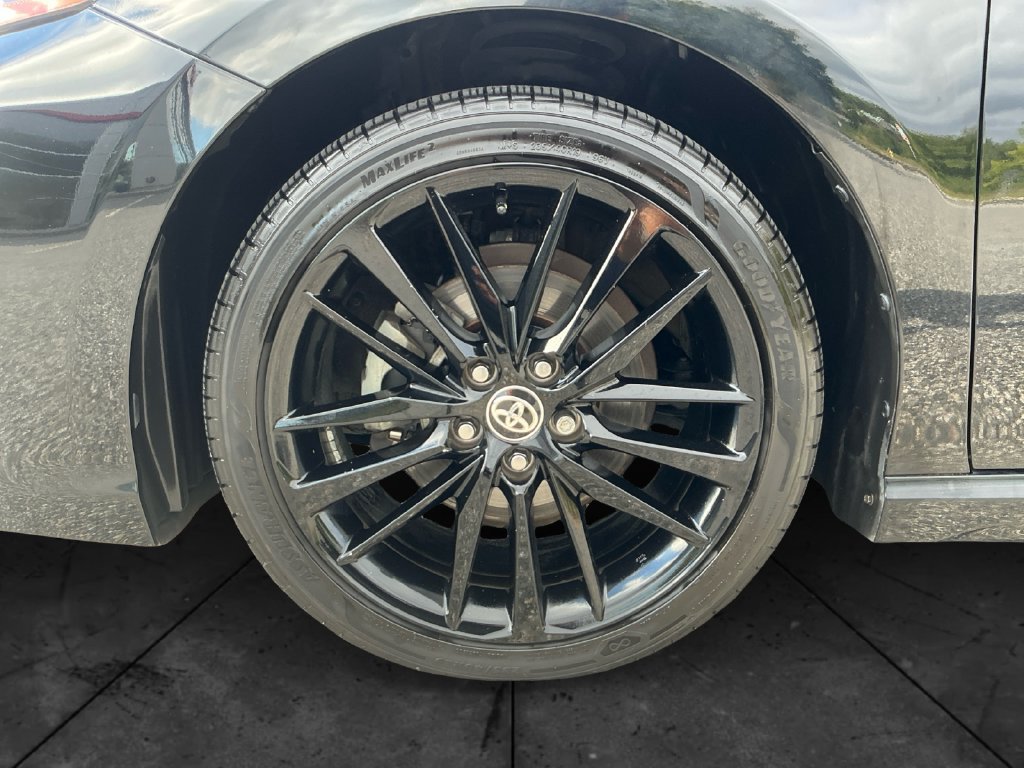 Used 2021 Toyota Camry XSE FWD image 15