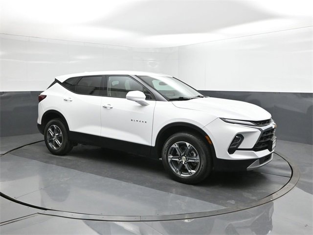 Used 2025 Chevrolet Blazer LT image 17