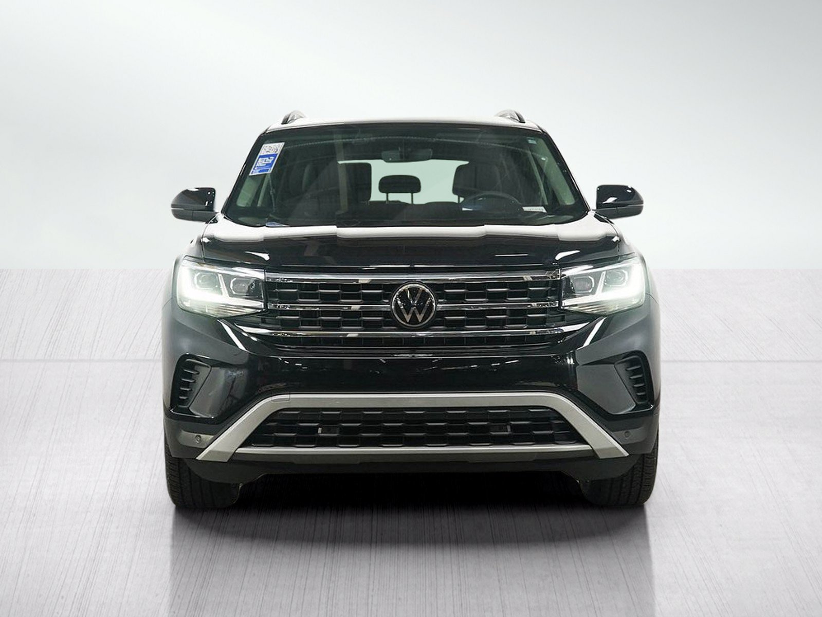 Used 2023 Volkswagen Atlas SE AWD/4WD image 8