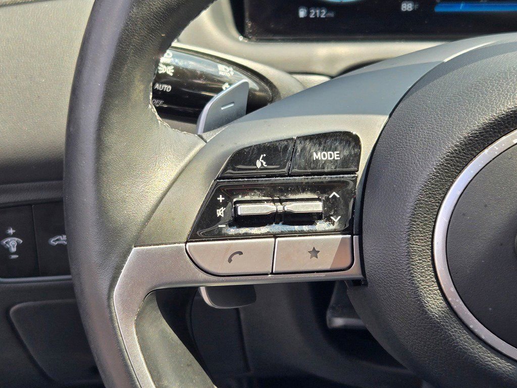 Used 2022 Hyundai Santa Cruz Limited AWD/4WD image 30