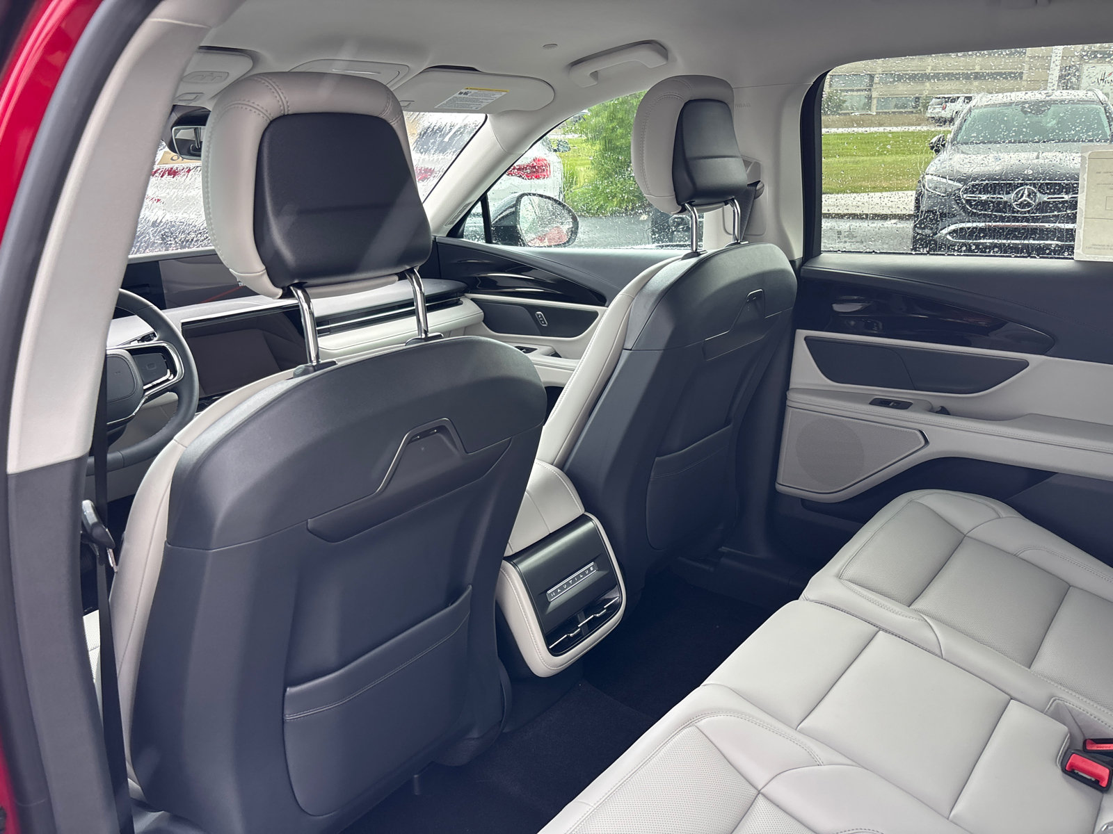 New 2026 Lincoln Nautilus Premier AWD/4WD image 27
