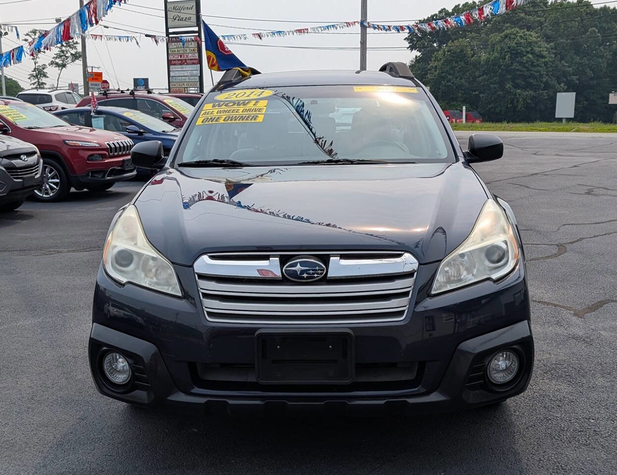Used 2014 Subaru Outback 2.5i w/ Alloy Wheel Package image 3
