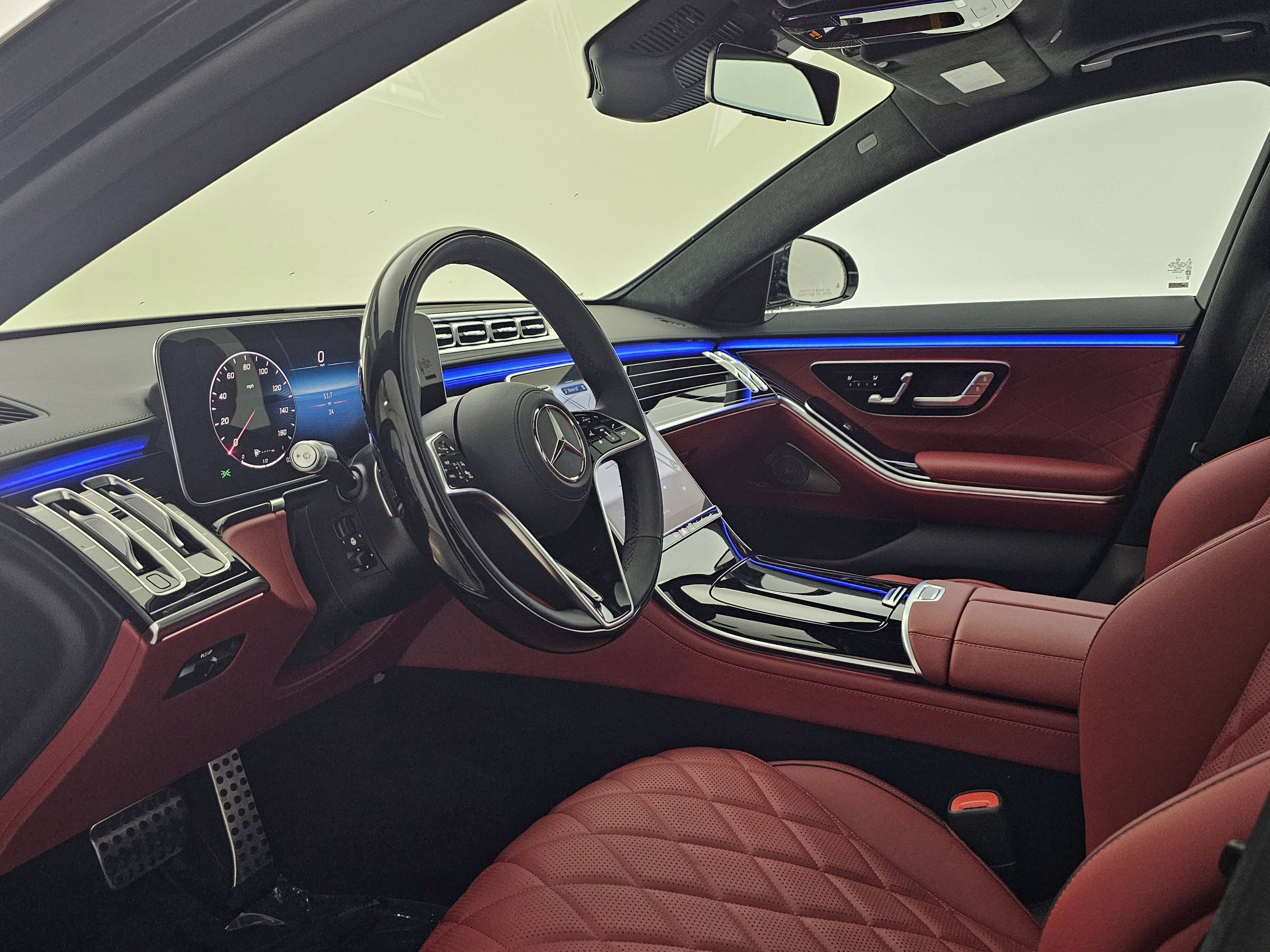 New 2026 Mercedes-Benz S 580 4MATIC Sedan image 8