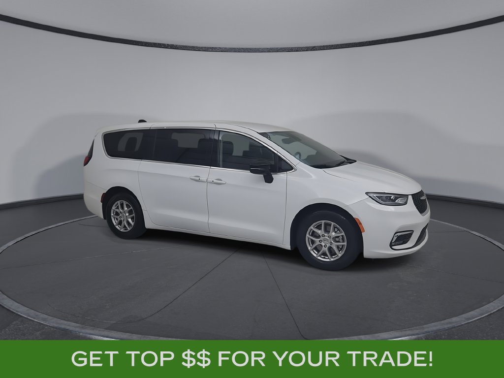 Certified 2024 Chrysler Pacifica Touring-L FWD image 2