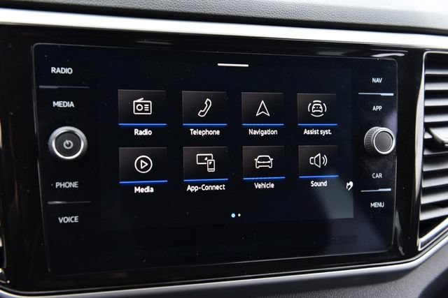 Certified 2023 Volkswagen Atlas Cross Sport SEL R-Line AWD/4WD image 14