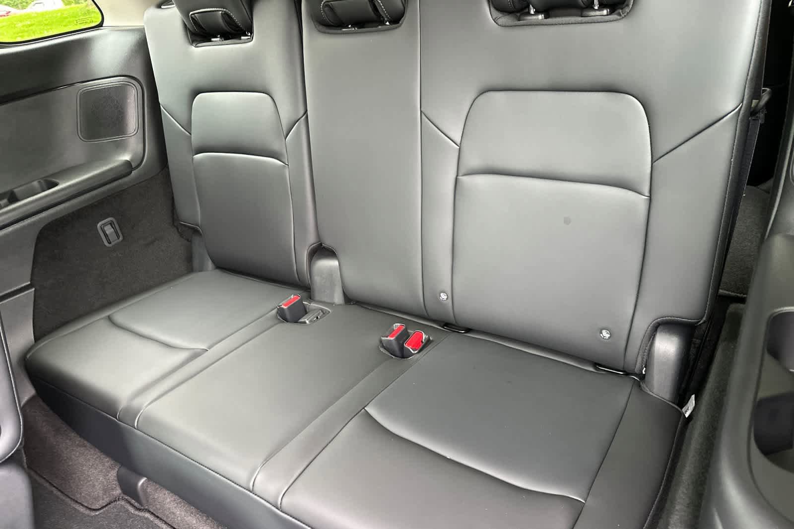 New 2026 Nissan Pathfinder Platinum AWD/4WD image 15
