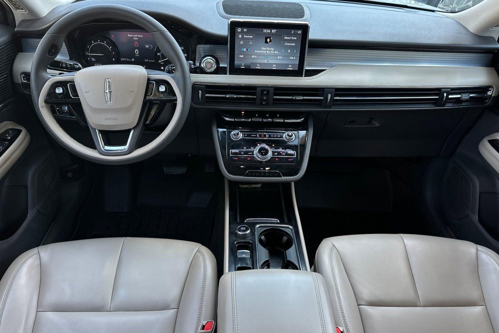 Used 2022 Lincoln Corsair FWD image 12