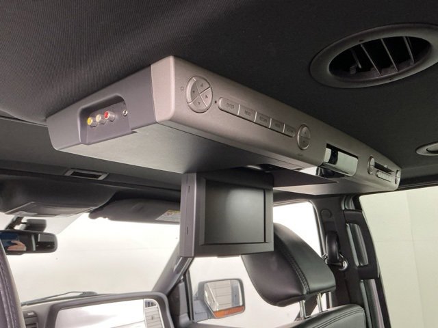 Used 2010 Lincoln Navigator L 4WD image 24