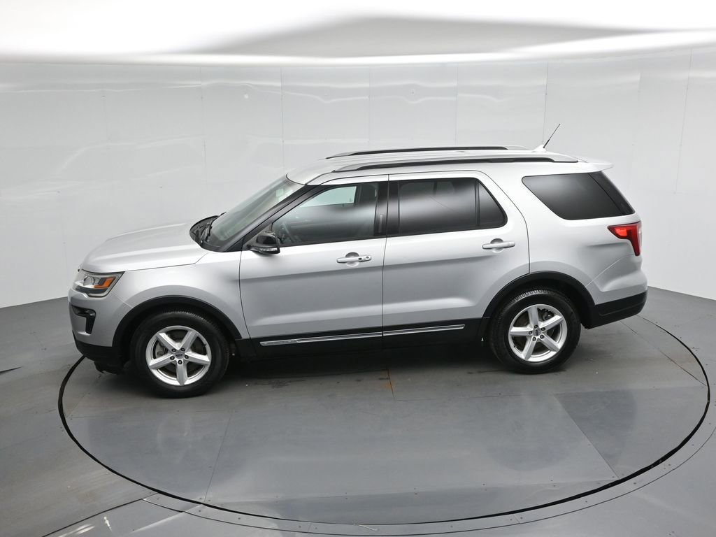 Certified 2018 Ford Explorer XLT w/ Equipment Group 202A image 44