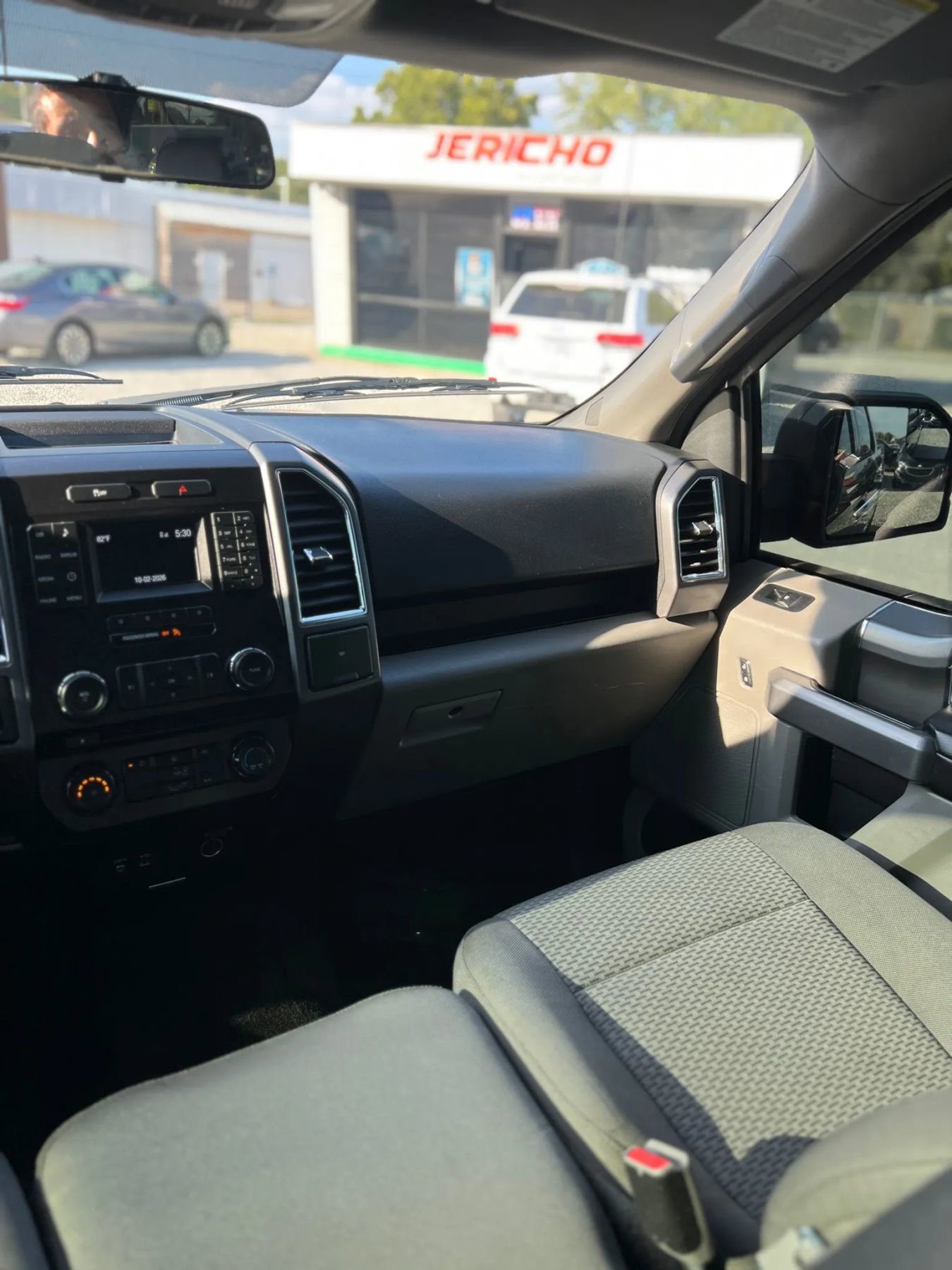 Used 2015 Ford F150 XLT w/ XTR Package image 14