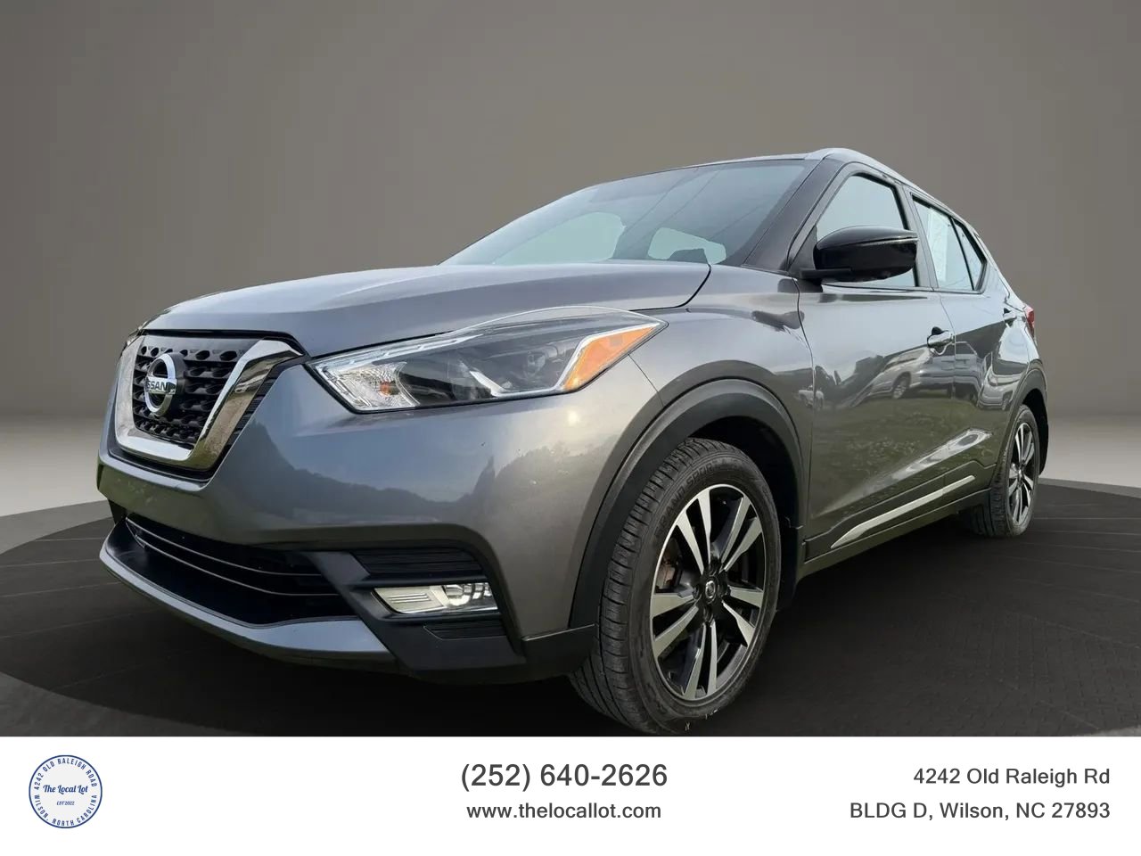 Used 2019 Nissan Kicks SR w/ Exterior Electronics Package image 1