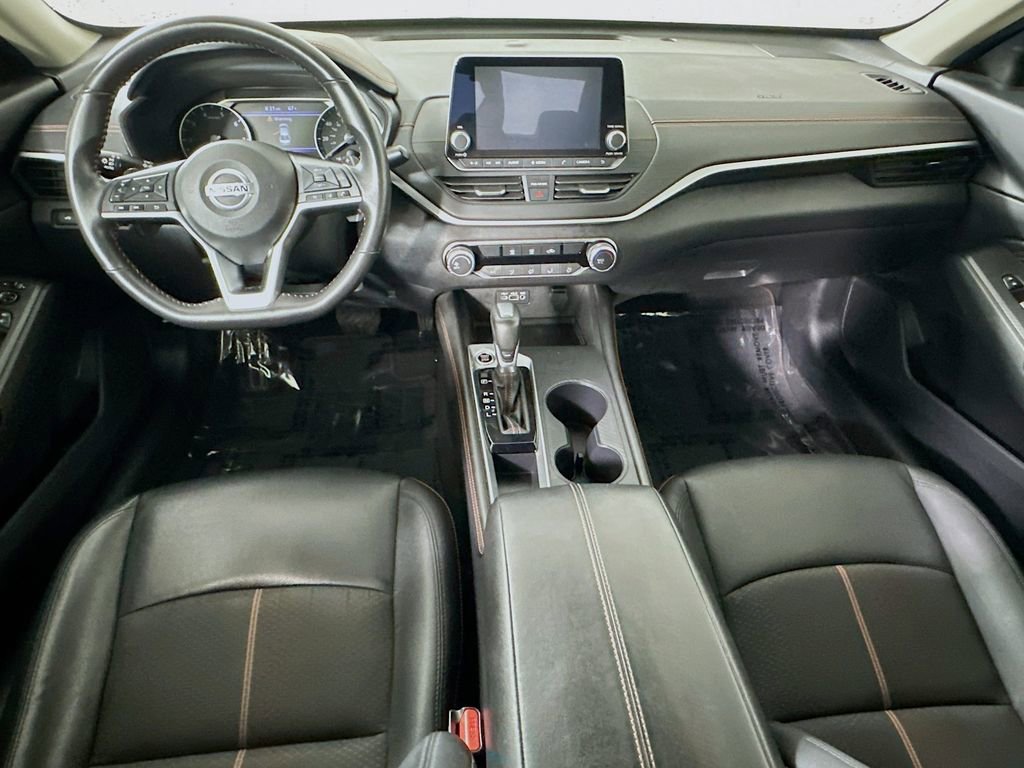 Used 2022 Nissan Altima 2.5 SR FWD image 15