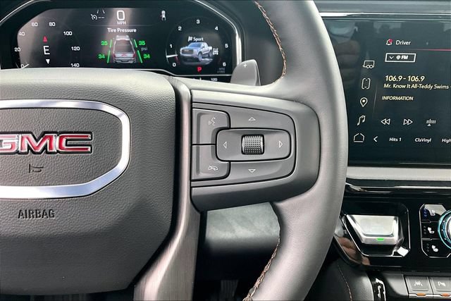 Used 2025 GMC Sierra 1500 AT4 w/ AT4 Premium Package AWD/4WD image 13