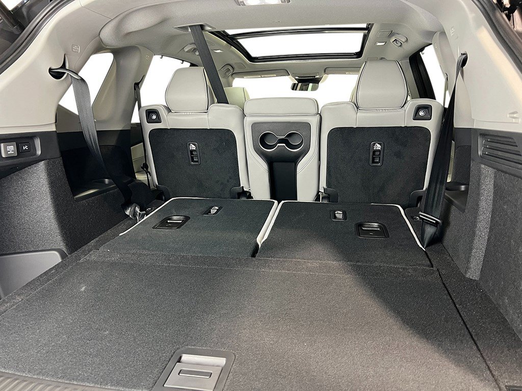 New 2026 Acura MDX w/ Advance Package AWD/4WD image 26