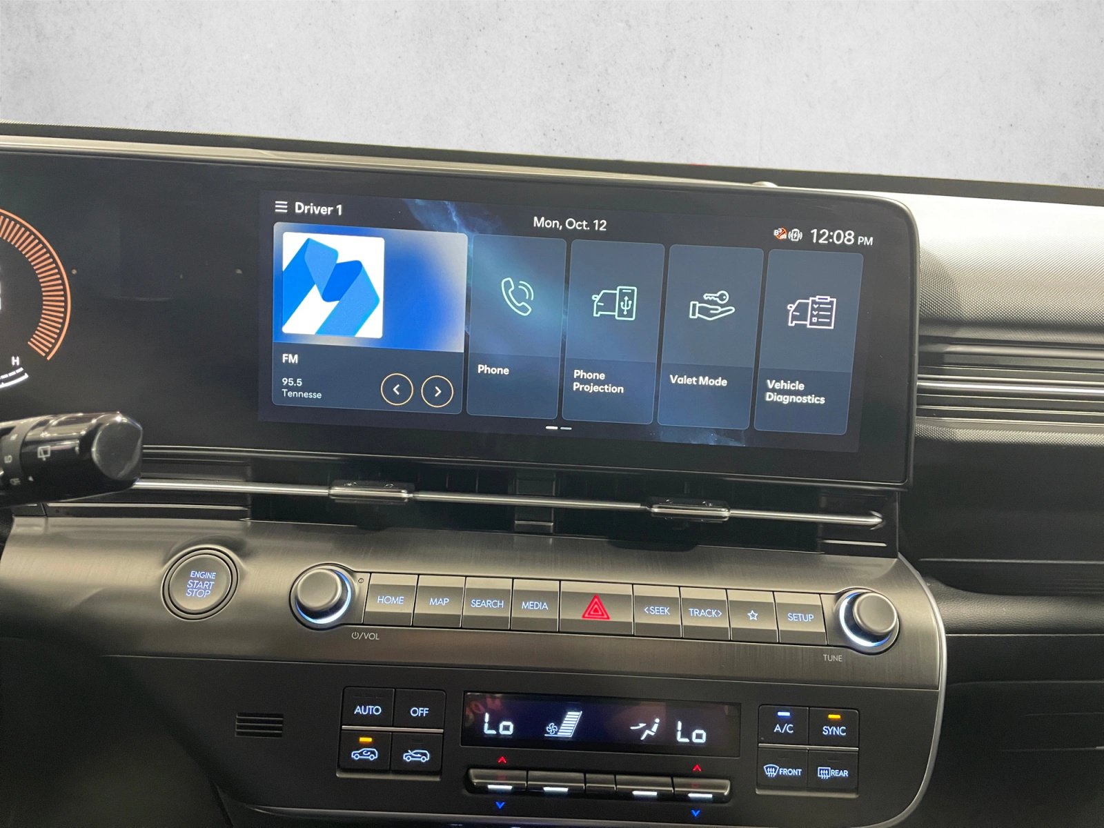 Used 2026 Hyundai Kona SEL Sport FWD image 15