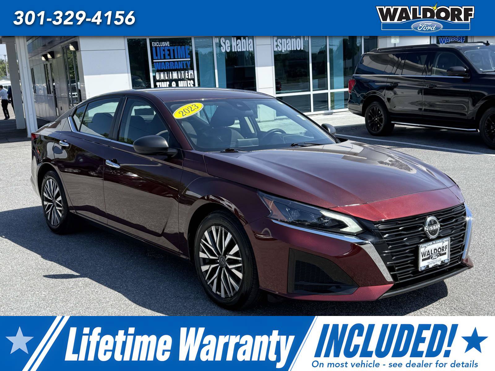 Used 2024 Nissan Altima 2.5 SV FWD image 1