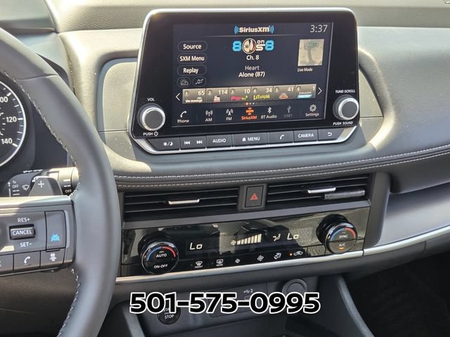 Used 2026 Nissan Rogue SV FWD image 23
