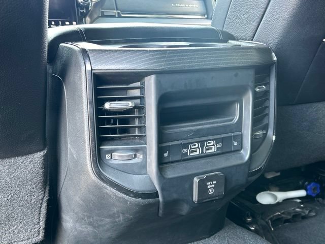 Used 2023 RAM 2500 Limited AWD/4WD image 30