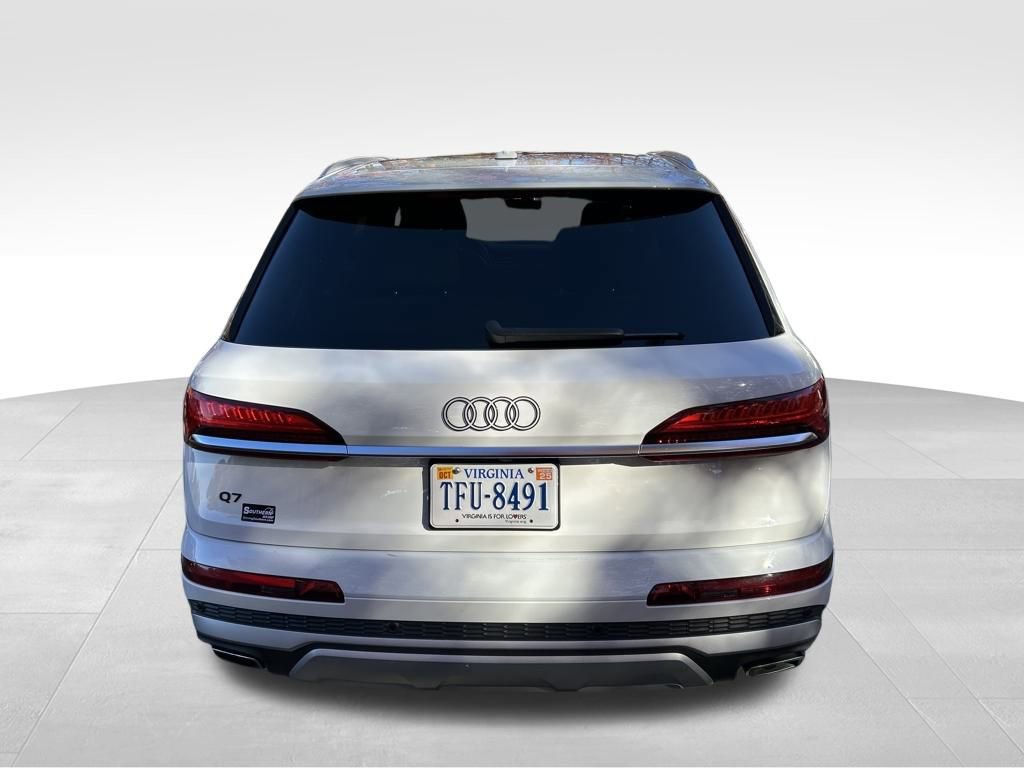 Used 2025 Audi Q7 3.0T Premium Plus image 4