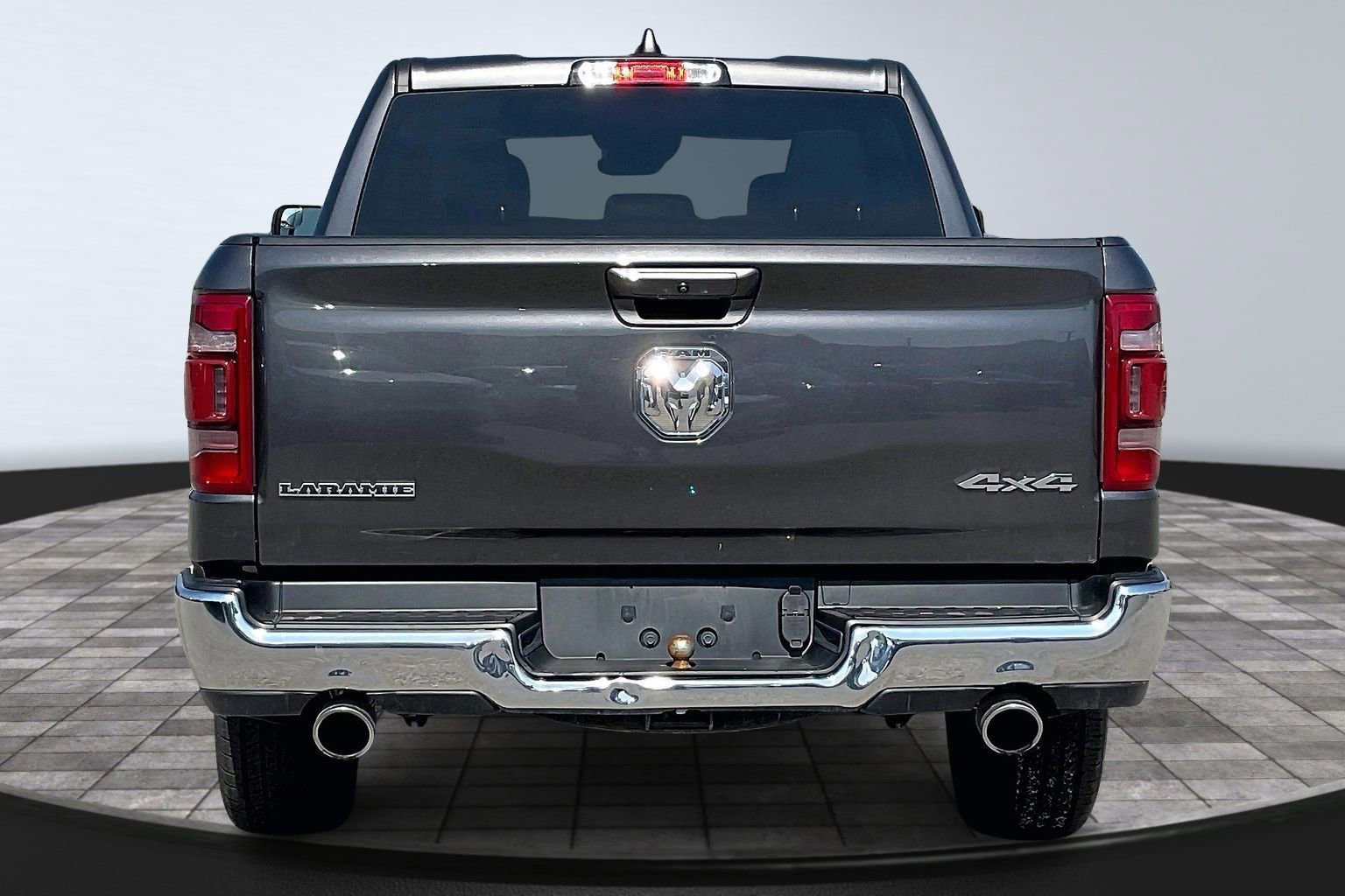 Used 2024 RAM 1500 Laramie image 4