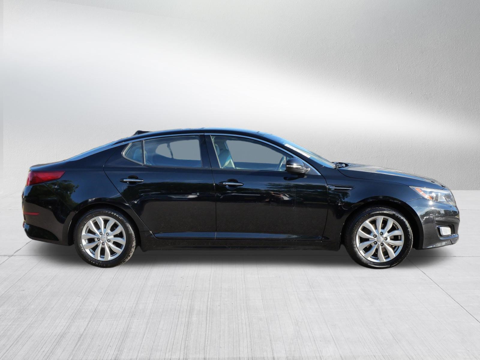 Used 2015 Kia Optima EX w/ EX Premium Package FWD image 8
