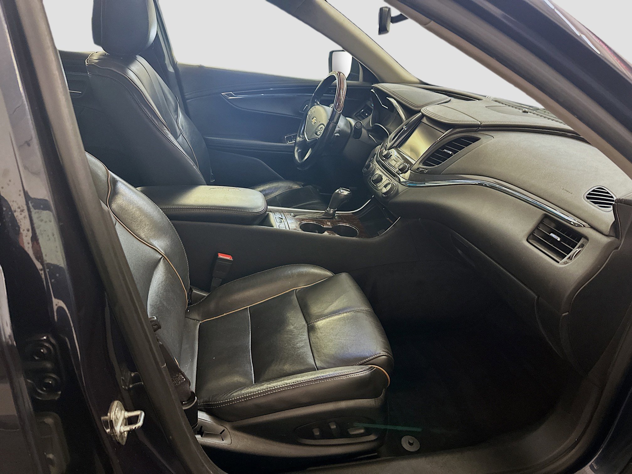 Used 2014 Chevrolet Impala LTZ FWD image 33