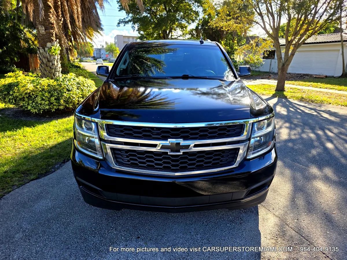 Used 2018 Chevrolet Suburban LT RWD image 14