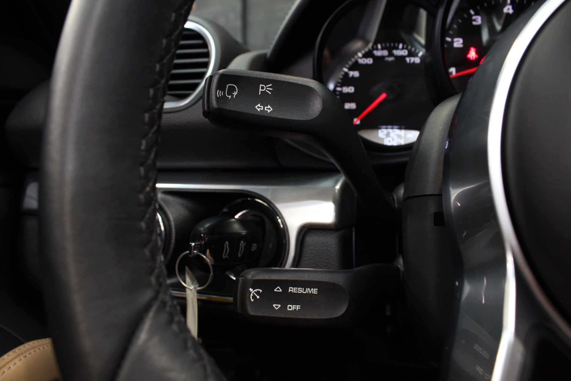 Used 2021 Porsche 718 Boxster w/ Premium Package RWD image 84