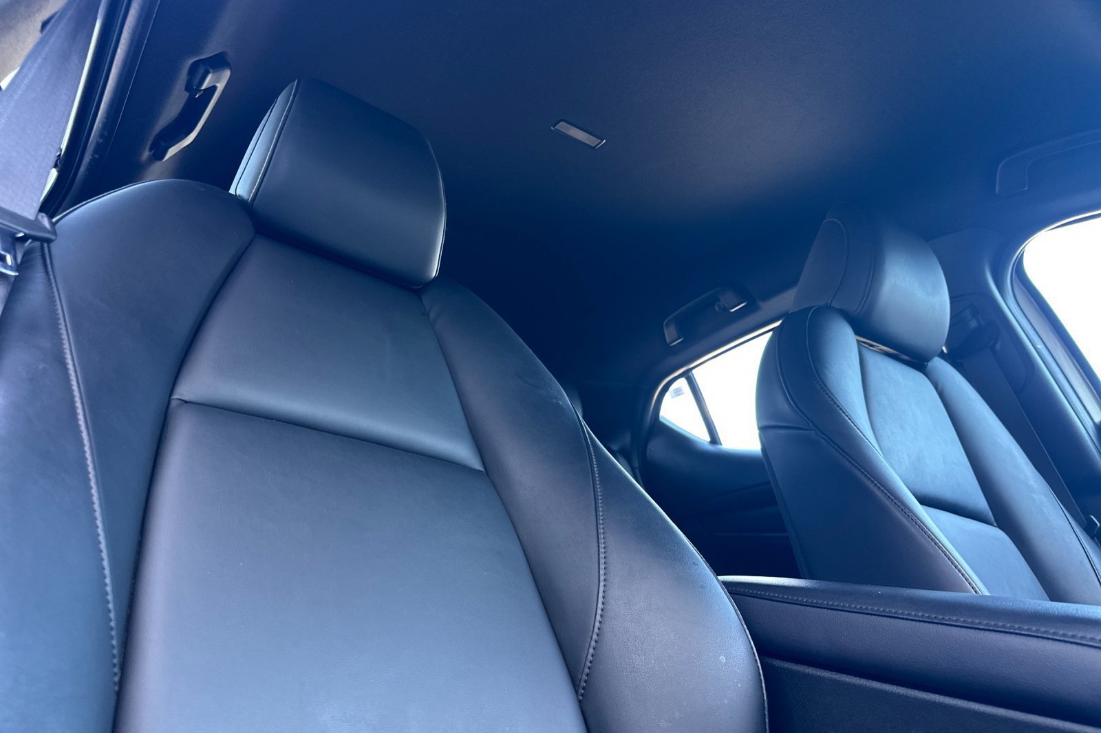 Certified 2025 MAZDA MAZDA3 s Sport FWD image 16
