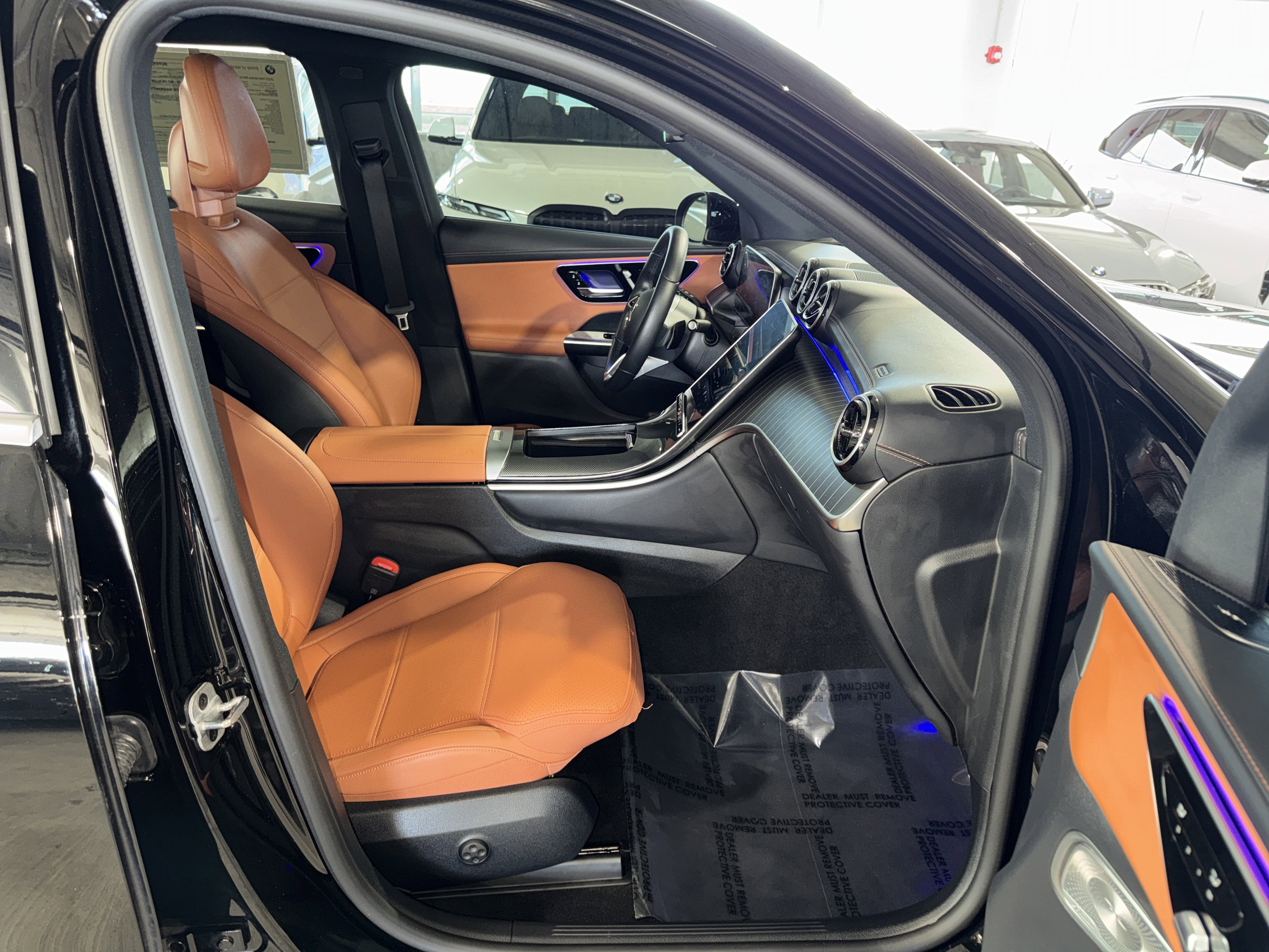 Used 2023 Mercedes-Benz GLC 300 image 10