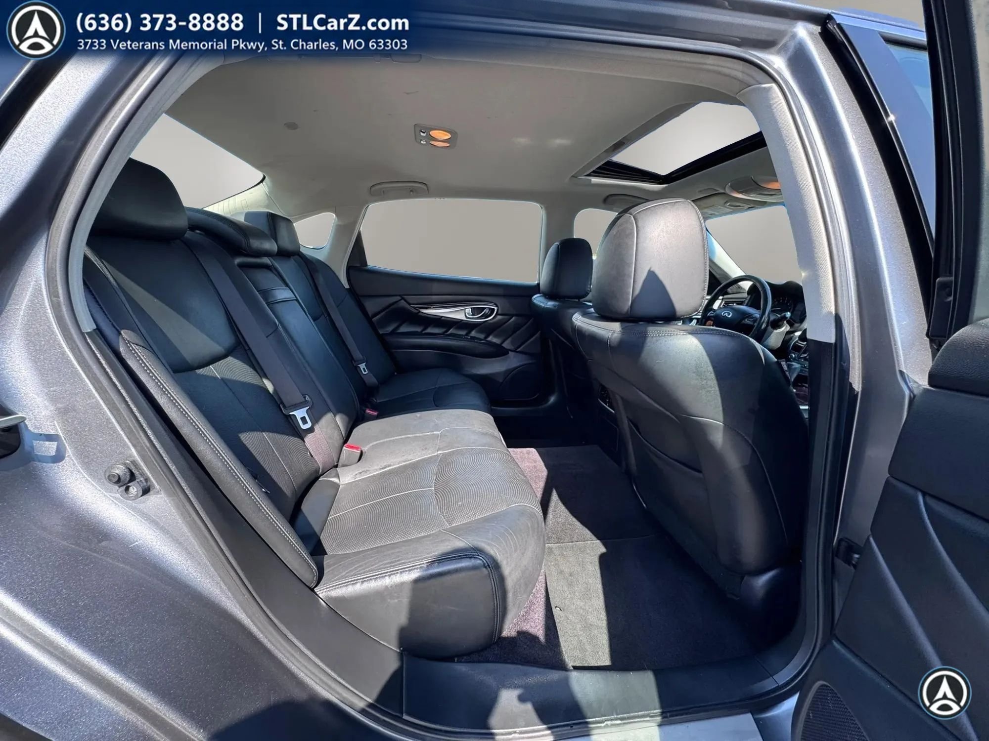 Used 2018 INFINITI Q70 L 3.7 AWD/4WD image 13