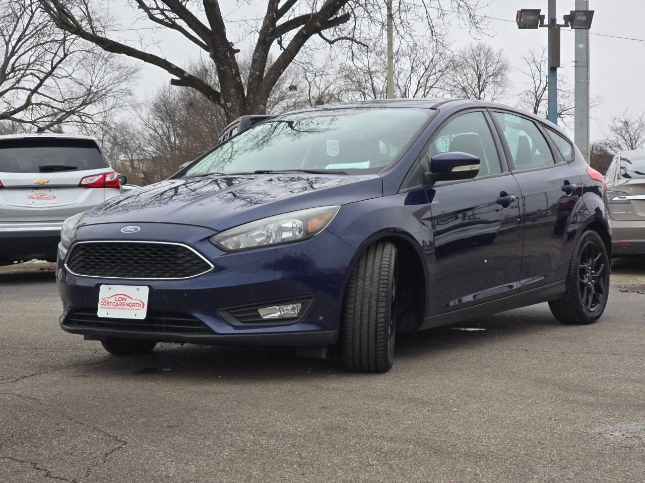 Used 2016 Ford Focus SE w/ Equipment Group 201A image 3