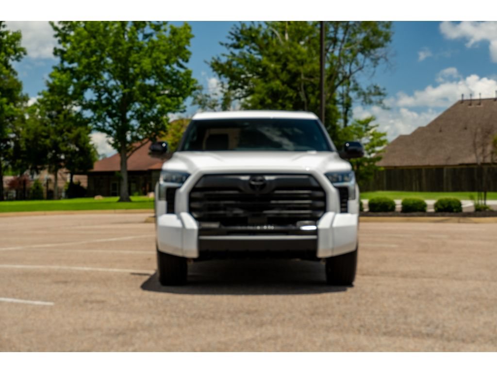 Used 2026 Toyota Tundra Limited AWD/4WD image 2