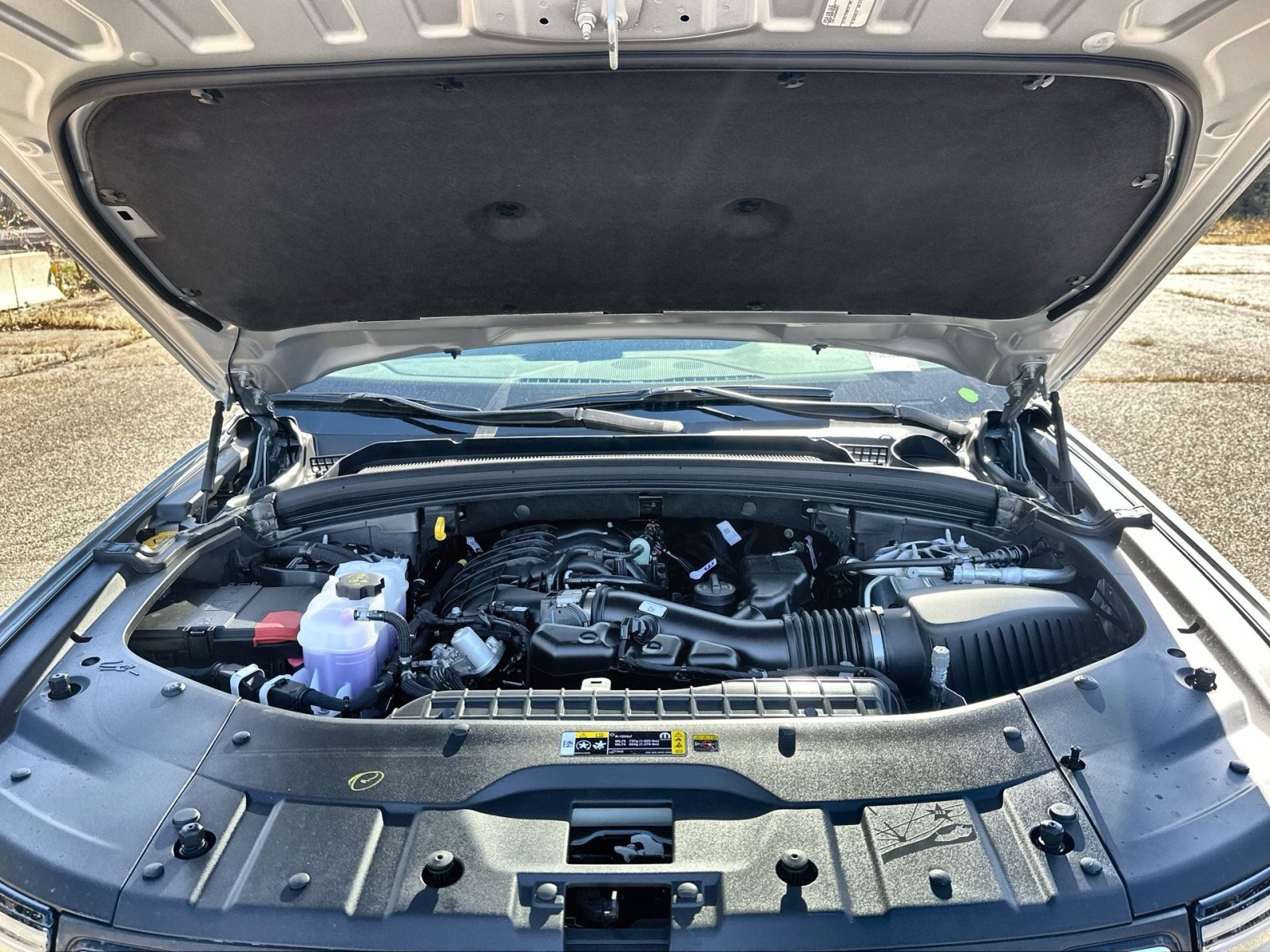 New 2025 Jeep Grand Cherokee Laredo w/ Luxury Tech Group I image 27