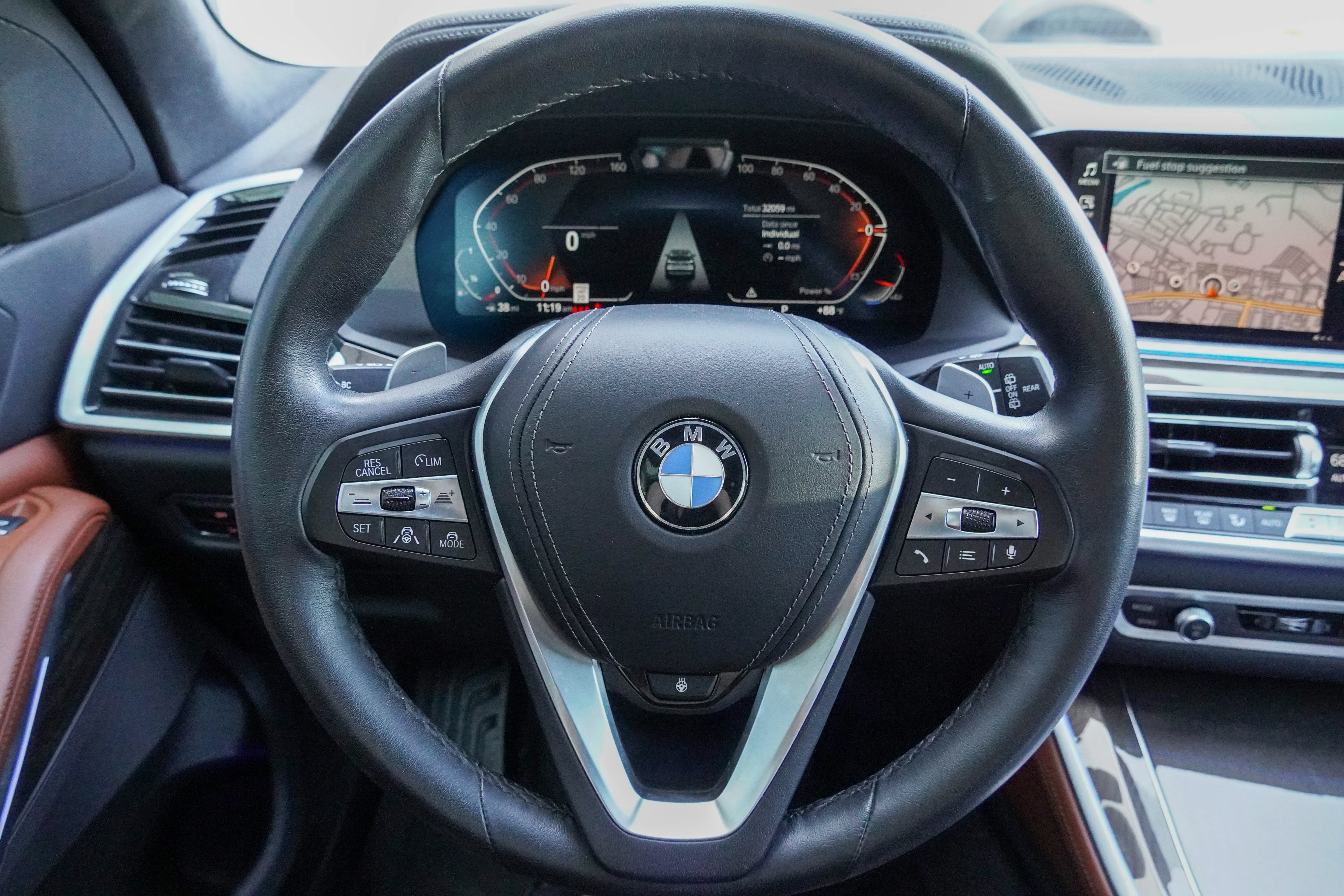 Used 2022 BMW X5 xDrive40i w/ Executive Package AWD/4WD image 17