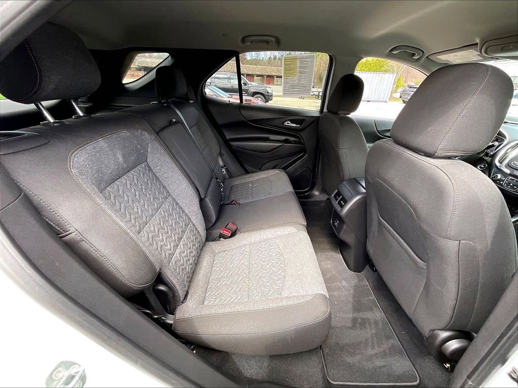 Used 2023 Chevrolet Equinox LT AWD/4WD image 16